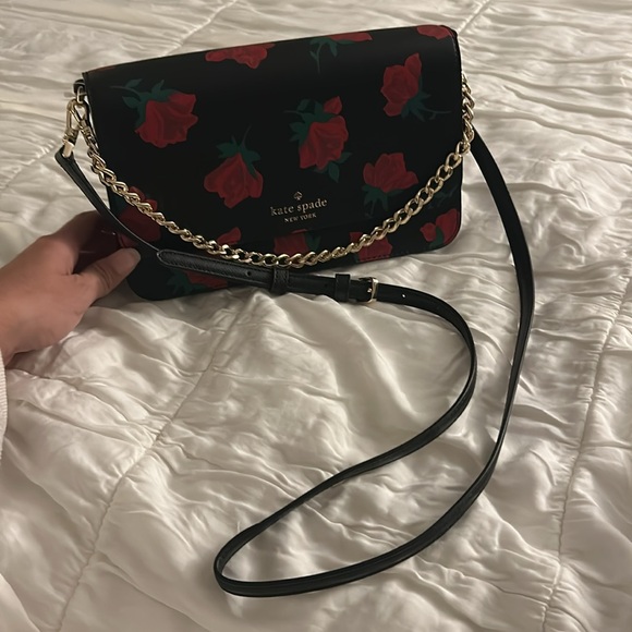 KATE SPADE NWT Madison Rose Toss Printed Flap Crossbody - Picture 8 of 14